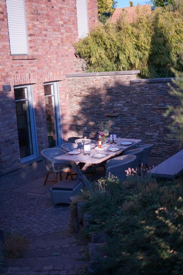 Attraktive Wohnung-Elztalidyll-Zwischen Mosel,Nuerburgring Und Burg Eltz Kollig Dış mekan fotoğraf