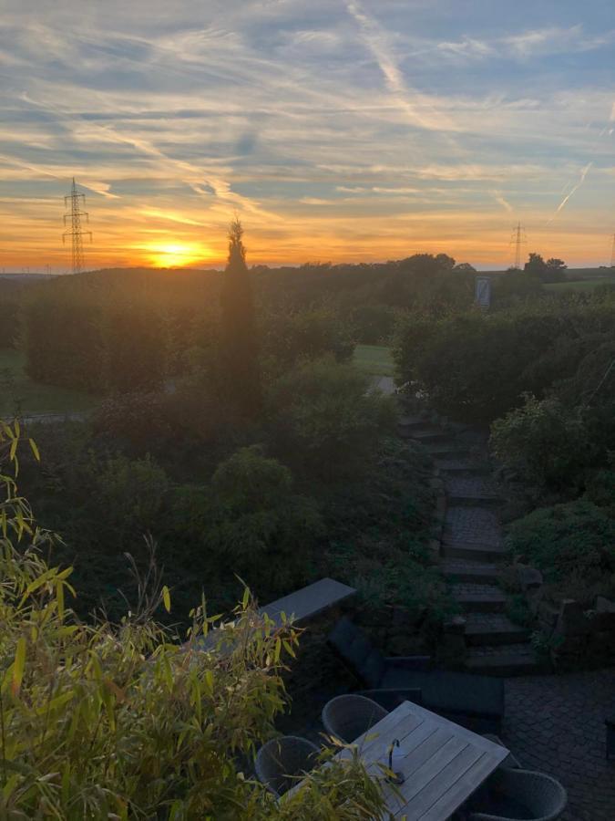 Attraktive Wohnung-Elztalidyll-Zwischen Mosel,Nuerburgring Und Burg Eltz Kollig Dış mekan fotoğraf