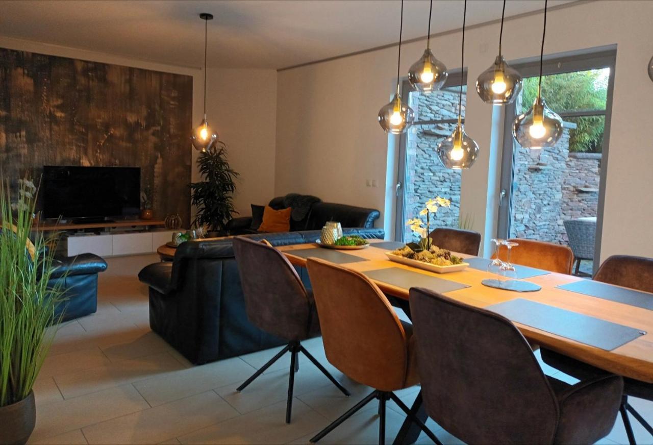 Attraktive Wohnung-Elztalidyll-Zwischen Mosel,Nuerburgring Und Burg Eltz Kollig Dış mekan fotoğraf