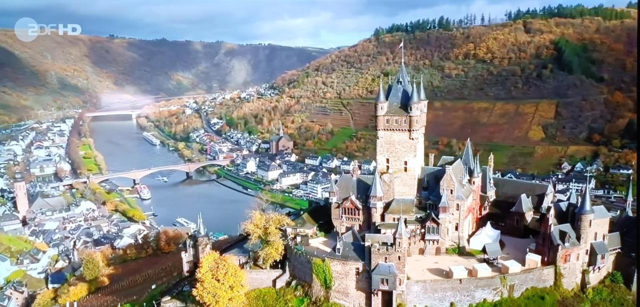 Attraktive Wohnung-Elztalidyll-Zwischen Mosel,Nuerburgring Und Burg Eltz Kollig Dış mekan fotoğraf