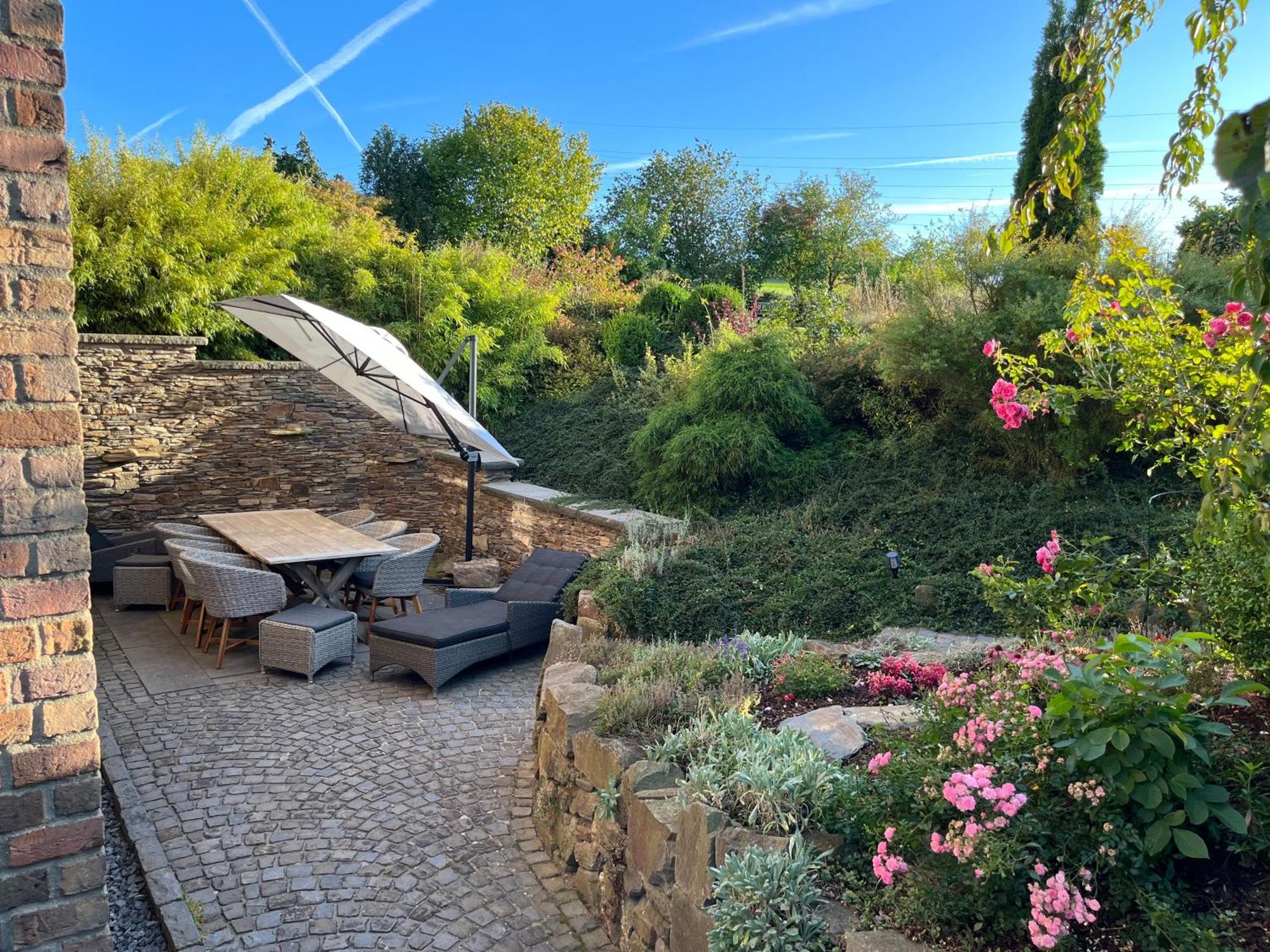 Attraktive Wohnung-Elztalidyll-Zwischen Mosel,Nuerburgring Und Burg Eltz Kollig Dış mekan fotoğraf